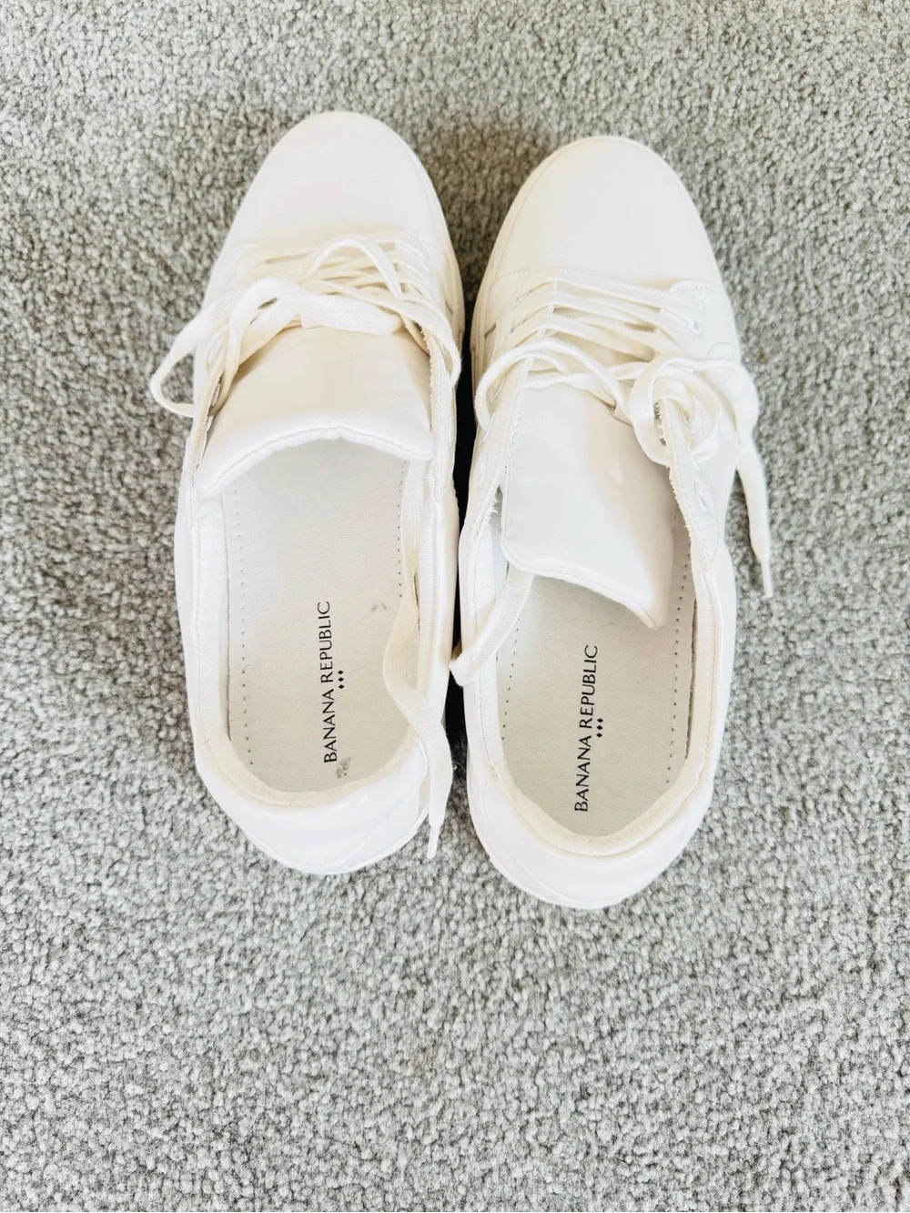 Banana Republic mens White Lace-Up Sneakers